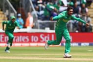 CARDIFF, WALES - JUNE 12:  Mohammad Amir of Pakistan celebrates  taking the wicket of Niroshan Dickwella of Sri Lanka during the ICC Champions Trophy match between Sri Lanka and Pakistan at the SWALEC Stadium on June 12, 2017 in Cardiff, Wales.  (Photo by Michael Steele/Getty Images)